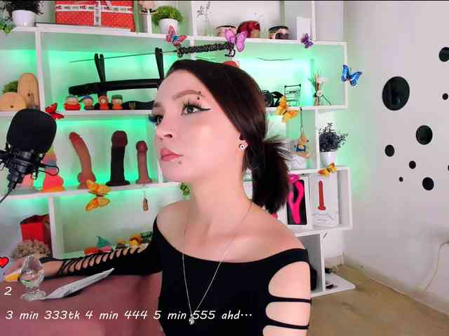 AsyaSweeet Live Webcam on BongaCams