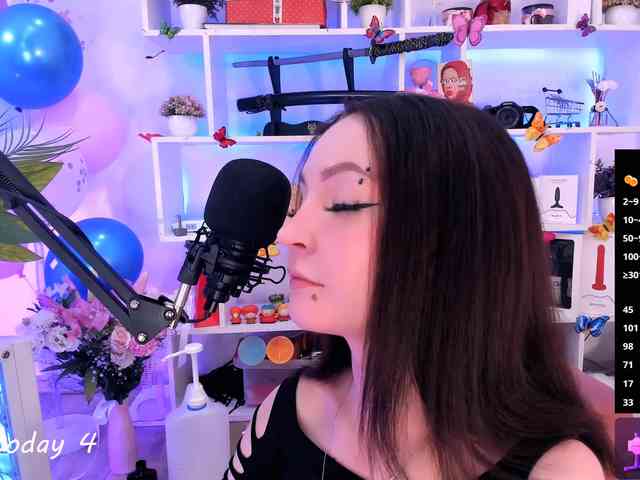 AsyaSweeet webcam