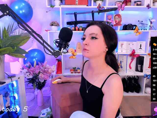 AsyaSweeet webcam