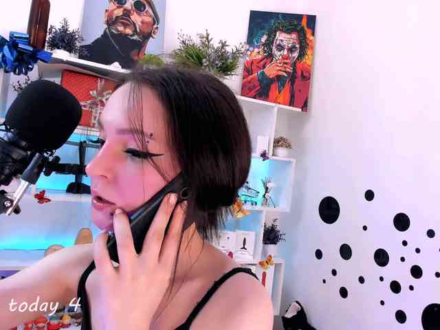AsyaSweeet webcam
