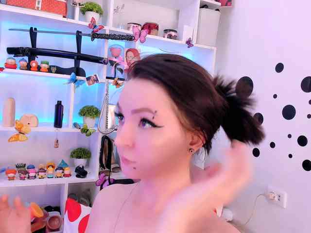 AsyaSweeet webcam