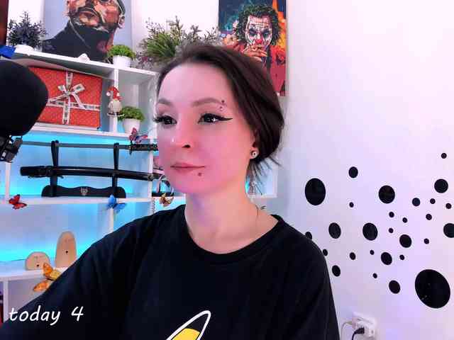 AsyaSweeet webcam