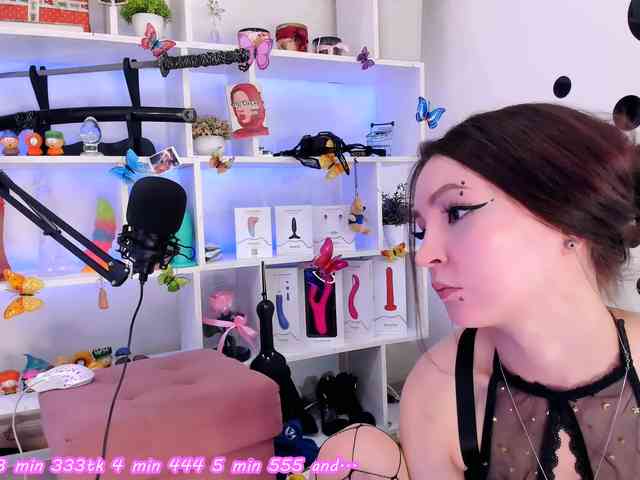 AsyaSweeet webcam
