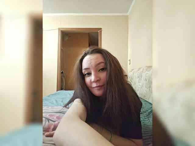 AsyaSweeet webcam