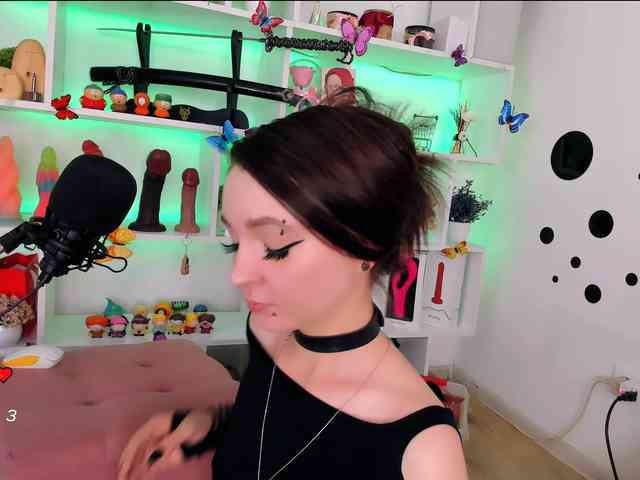 AsyaSweeet webcam