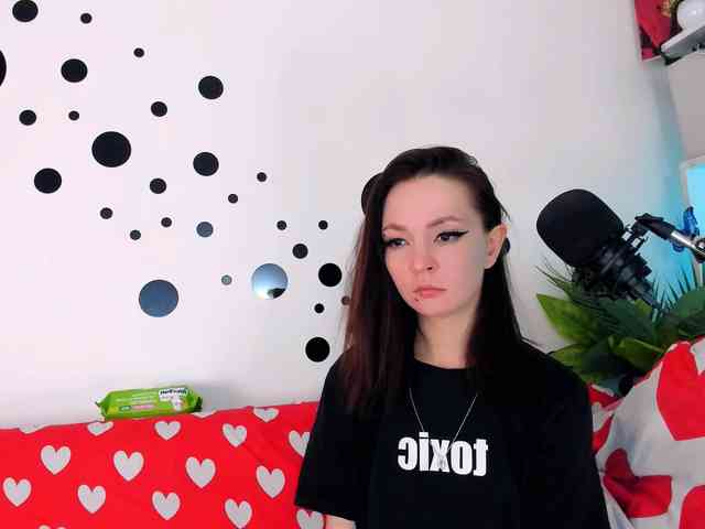 AsyaSweeet webcam