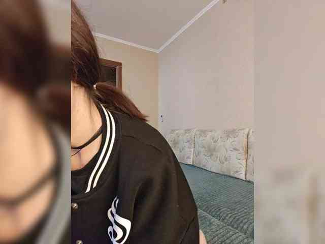 AsyaSweeet webcam