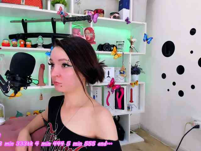 AsyaSweeet webcam
