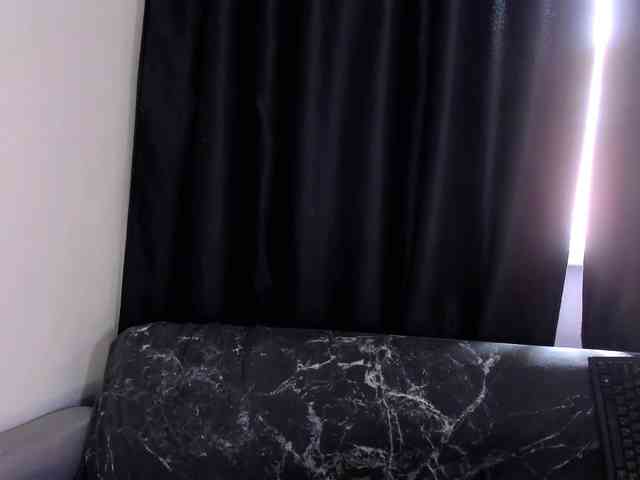 AsyaSweeet webcam