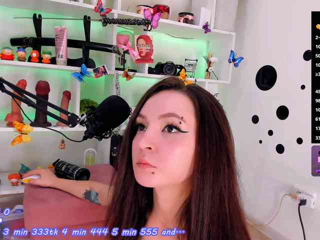 AsyaSweeet webcam