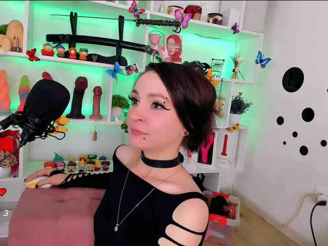 AsyaSweeet webcam