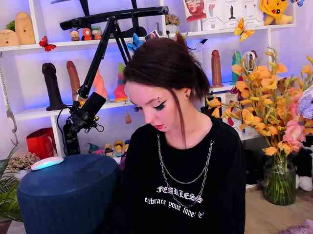 AsyaSweeet webcam