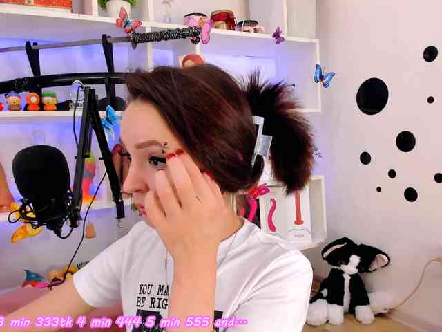 AsyaSweeet webcam