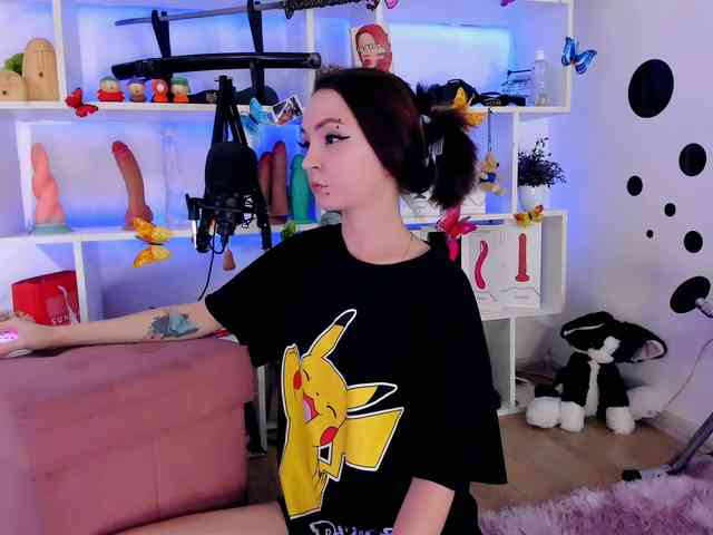 AsyaSweeet webcam