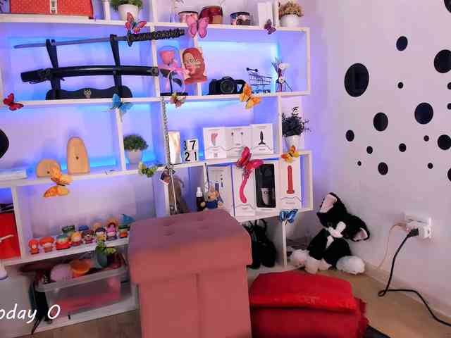 AsyaSweeet webcam