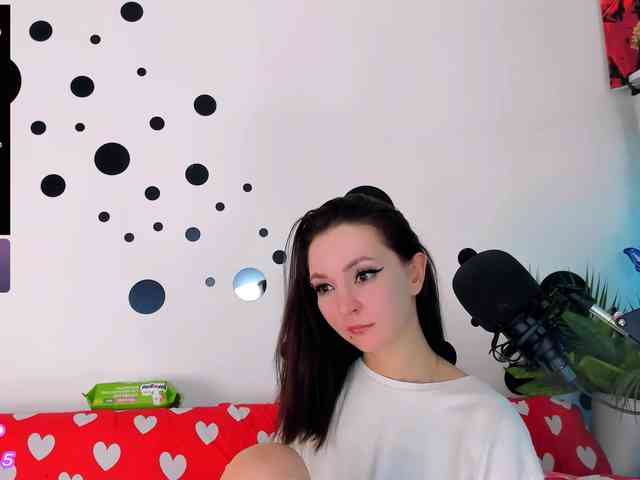 AsyaSweeet webcam