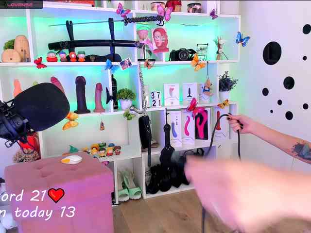 AsyaSweeet webcam