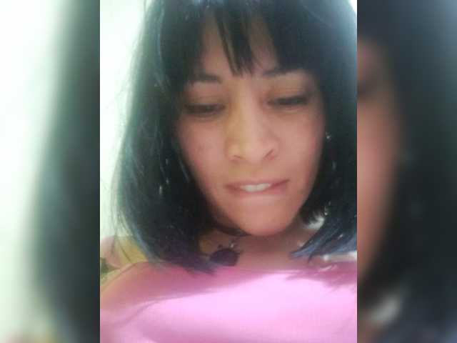 isisdiosa live webcam show