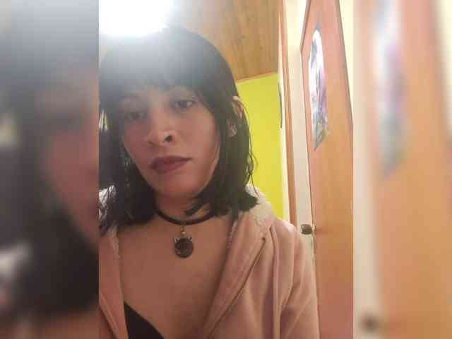 Modelo: isis_diosa