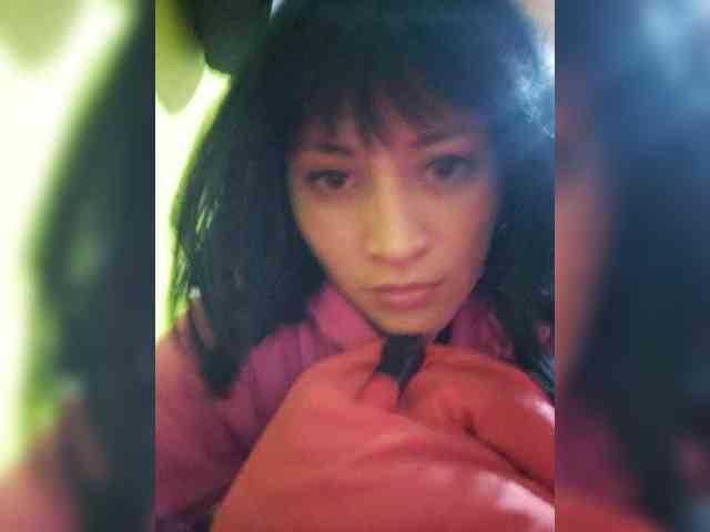 isis_diosa webcam