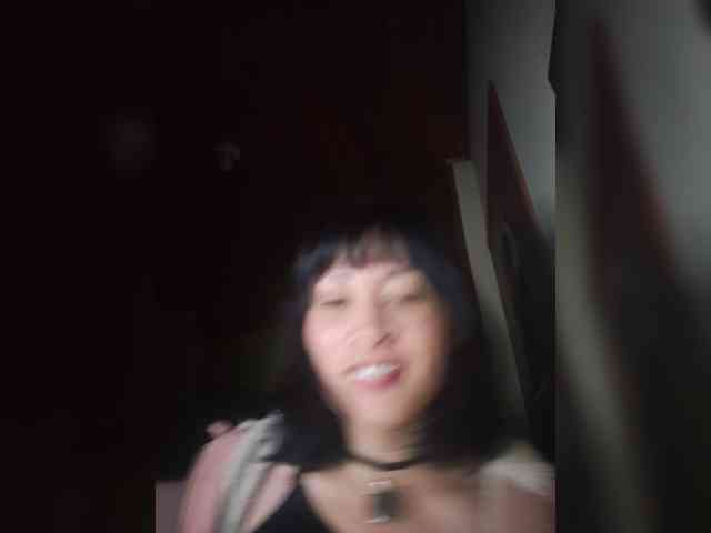 isis_diosa webcam