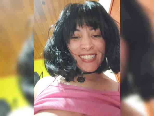 isis_diosa webcam