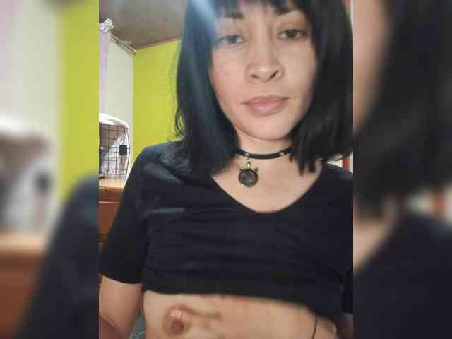 isis_diosa webcam