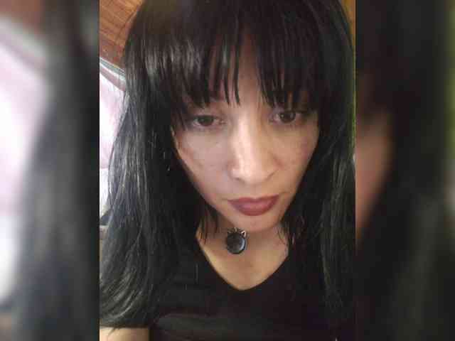 isis_diosa webcam