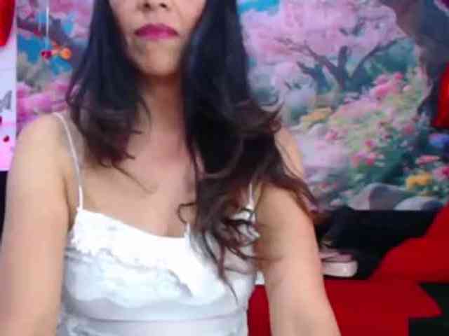 SashaMishot webcam