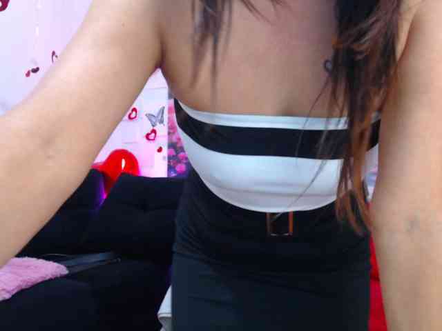 SashaMishot webcam
