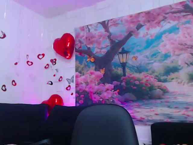 SashaMishot webcam