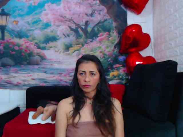 SashaMishot webcam