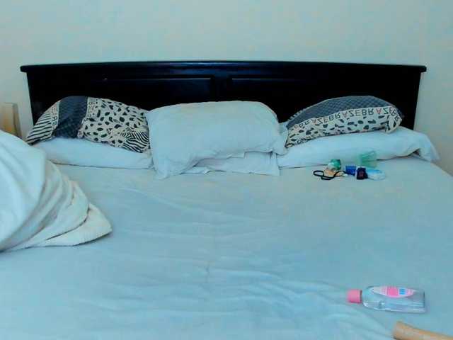 katarinaa's BongaCams show and profile