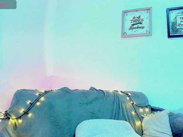 Buttycherry live cam on BongaCams