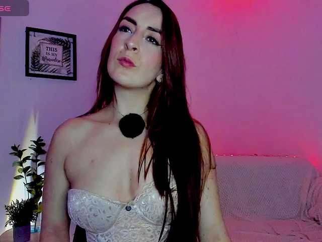 Buttycherry live cam on BongaCams