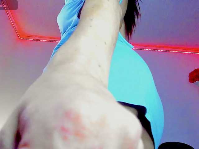 Buttycherry live cam on BongaCams