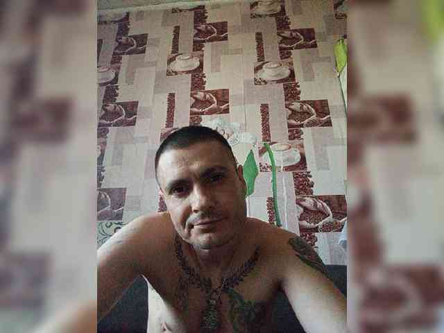 Leggomen's cam show statistics and live stream