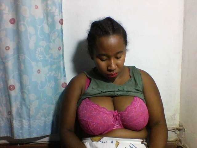 SexysTiphanie live cam on BongaCams