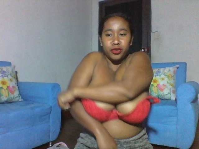 SexysTiphanie live cam on BongaCams