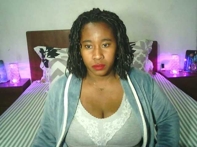 SexysTiphanie live cam on BongaCams