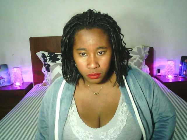 SexysTiphanie live cam on BongaCams