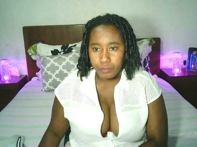 SexysTiphanie live cam on BongaCams