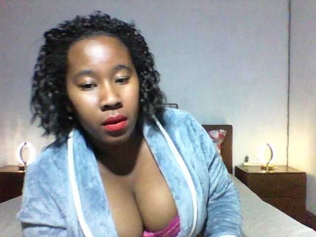 SexysTiphanie live cam on BongaCams