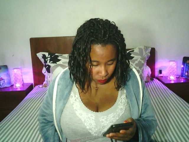 SexysTiphanie live cam on BongaCams