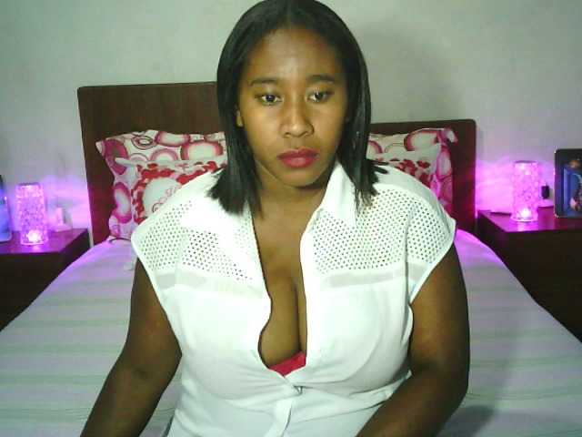 SexysTiphanie's BongaCams show and profile