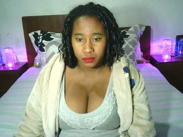 SexysTiphanie live cam on BongaCams