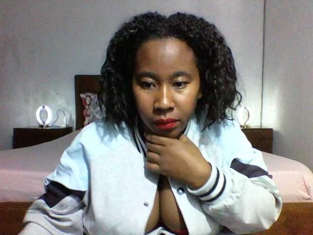 SexysTiphanie live cam on BongaCams