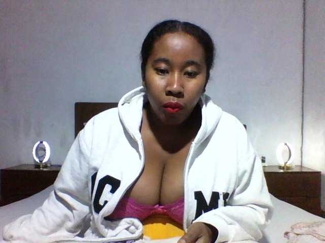 SexysTiphanie live cam on BongaCams