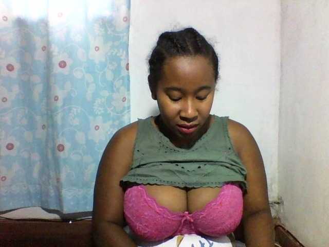 SexysTiphanie live cam on BongaCams