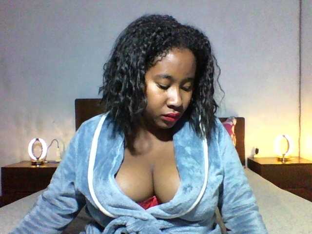 SexysTiphanie live cam on BongaCams